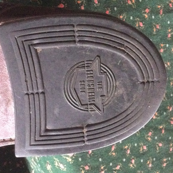 Florsheim Dark Brown Size 10 1/2 F, Wing Tips, Excellent Condition - Picture 2 of 6